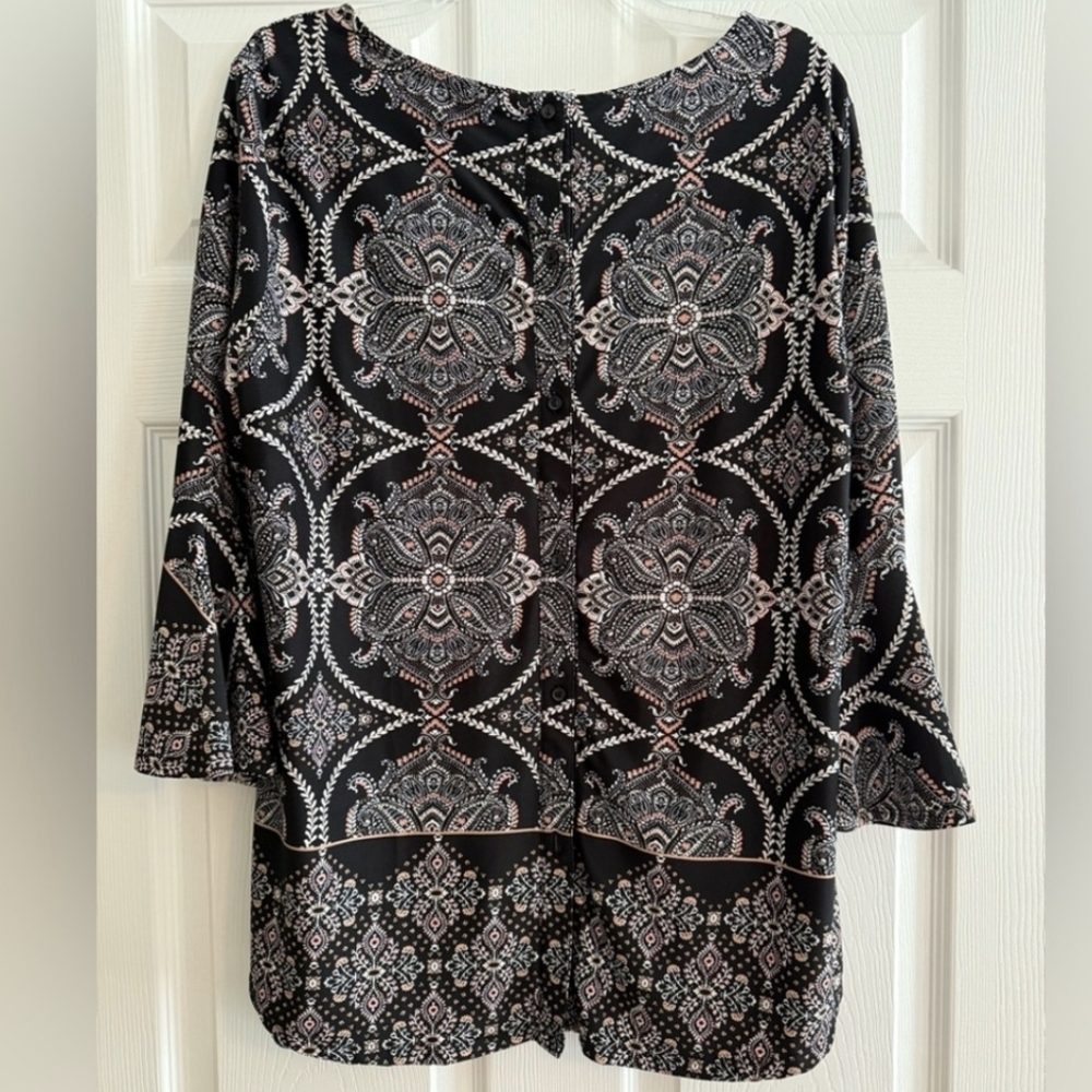 Women's Top